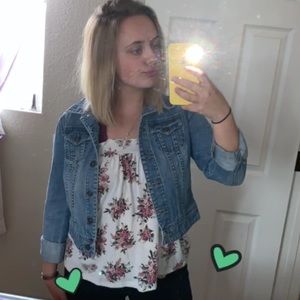 Meet your Posher, Kaitlyn